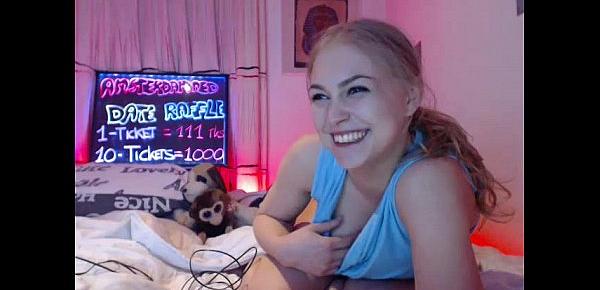  Hot siswet19 fingering herself on live webcam  - —  www.girls4cock.comsiswet19 my FREECHAT